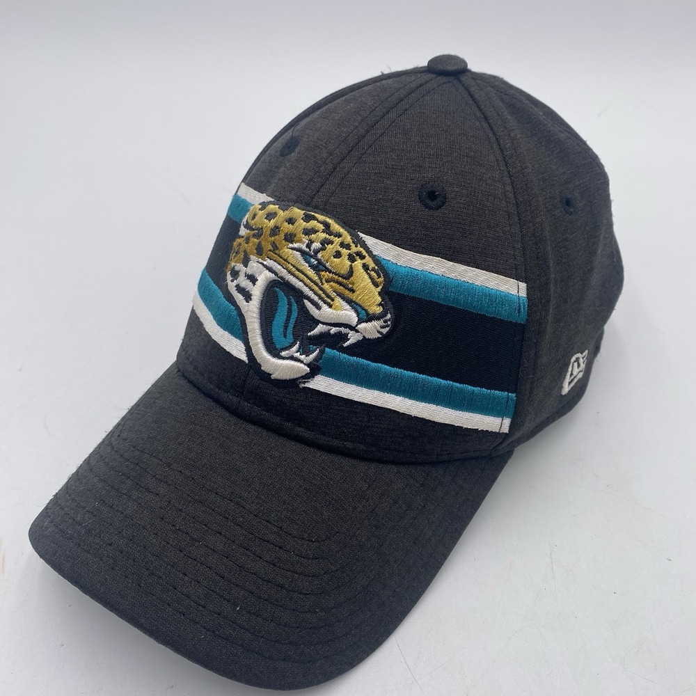 Jacksonville Jaguars New Era 39Thirty Hat Size Medium Large stretch fit Black